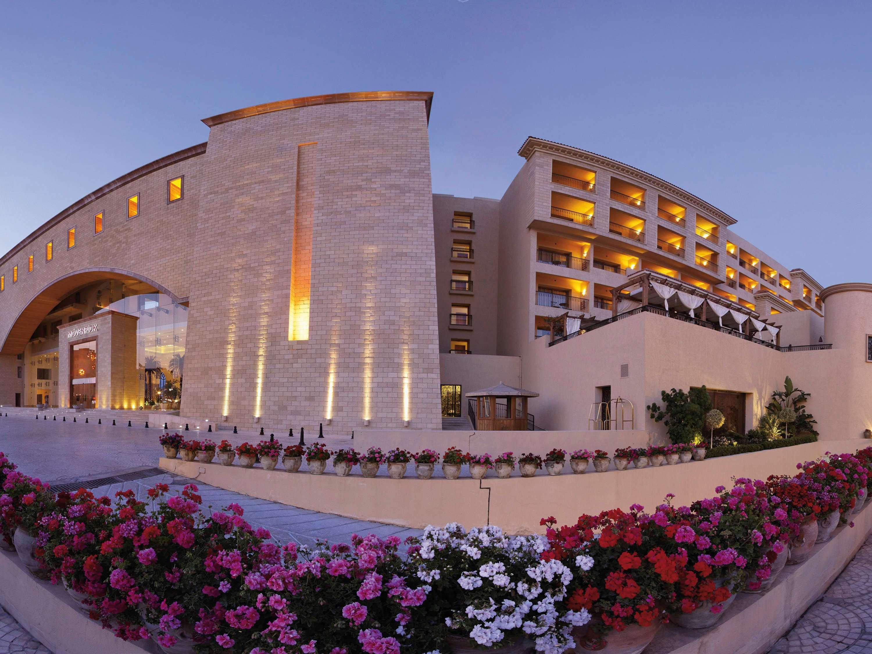 Moevenpick Resort & Marine Spa Susa Esterno foto The Westin Resort & Villas, Naos Beach, Crete