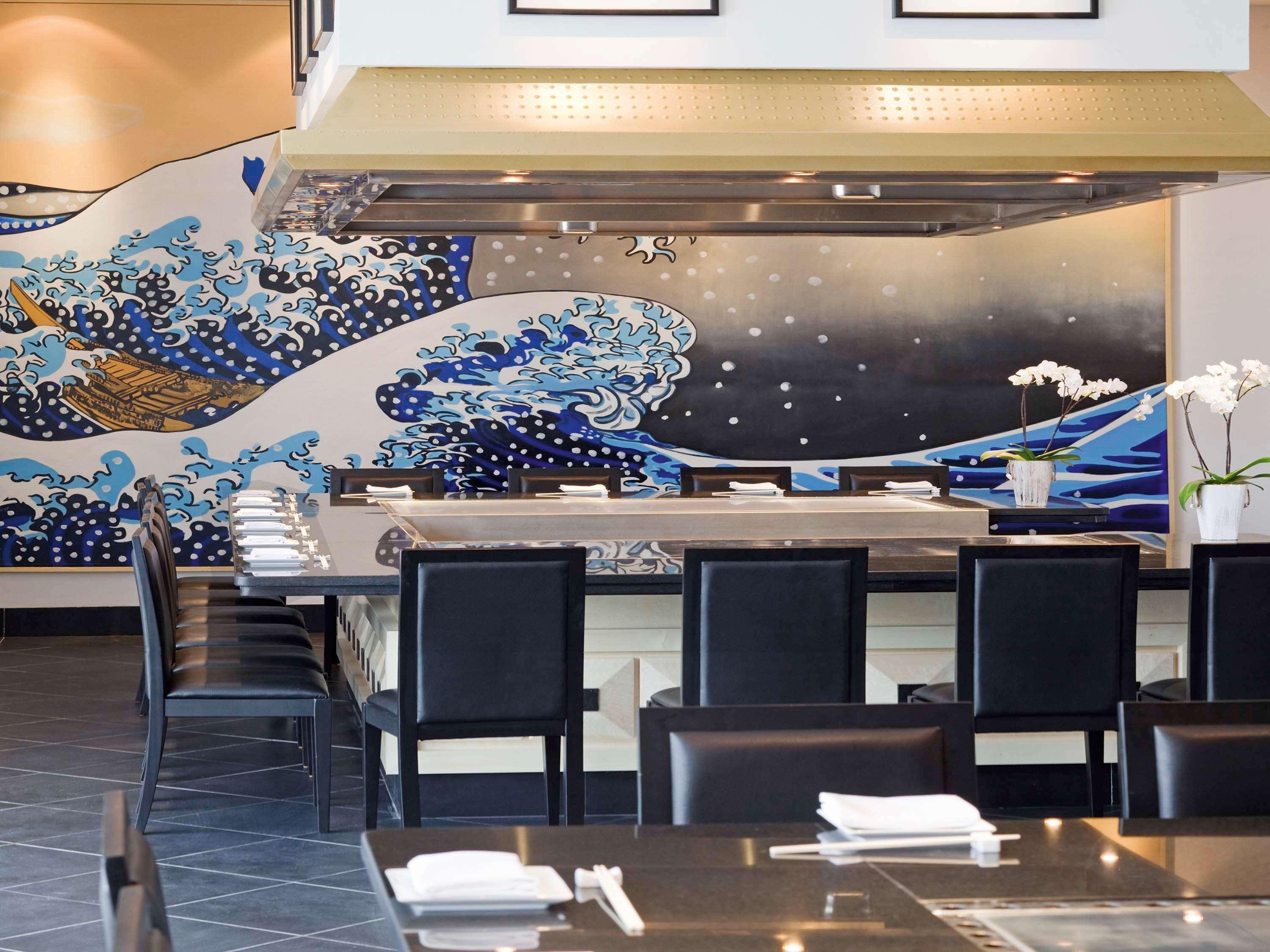 Moevenpick Resort & Marine Spa Susa Esterno foto Sushi Bar