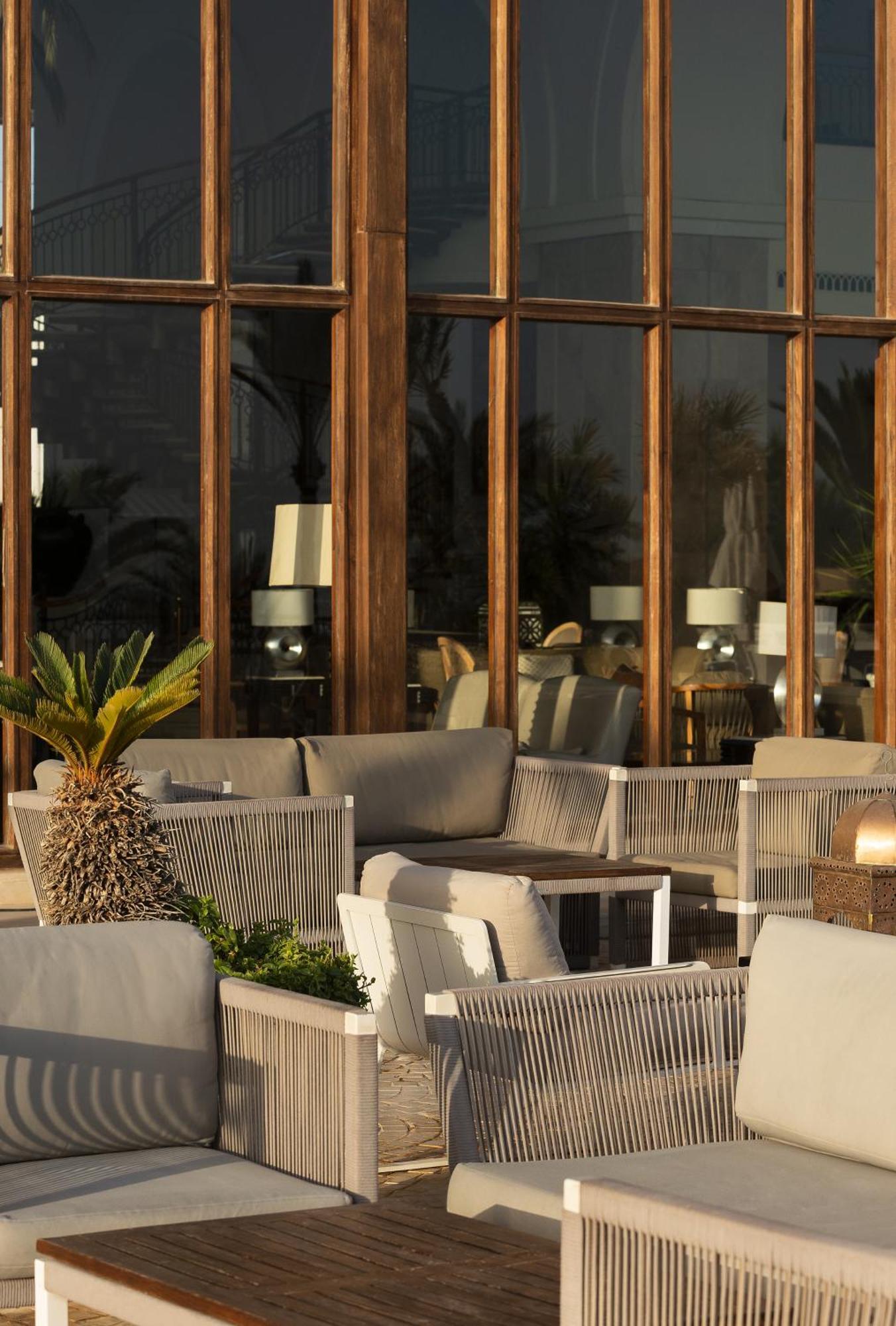Moevenpick Resort & Marine Spa Susa Esterno foto The Beach