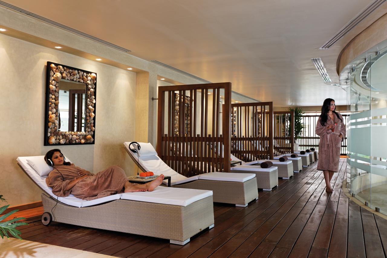 Moevenpick Resort & Marine Spa Susa Esterno foto The spa at the Taj Mahal Palace, Mumbai