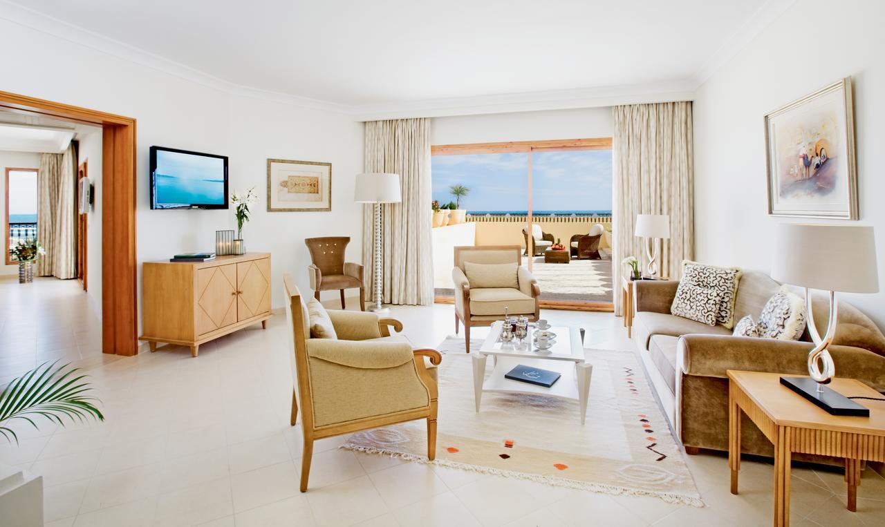 Moevenpick Resort & Marine Spa Susa Esterno foto Living room